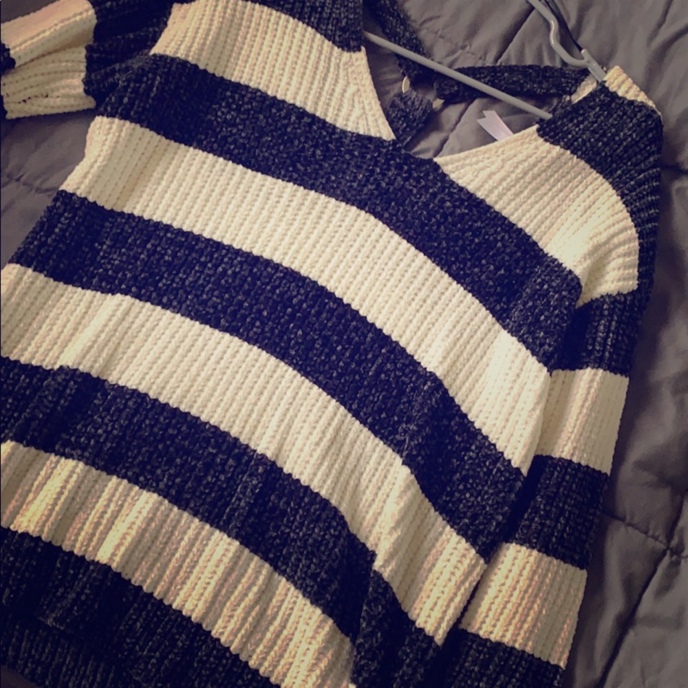 stripped black and white sweater